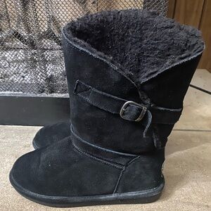 BearPaw women’s Black Suede wool lined blend boots with buckle size 9